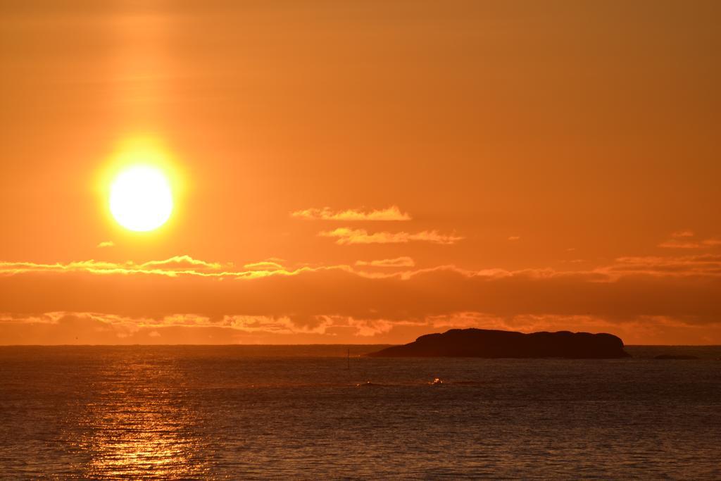 Midnattsol Rom Og Hytter Bleik Bagian luar foto